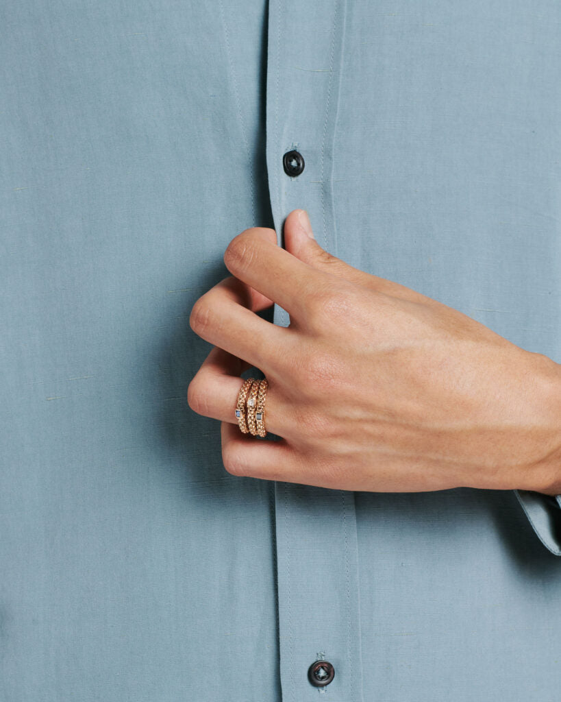 Fope's 18K Yellow Gold Souls Black Diamond Ring