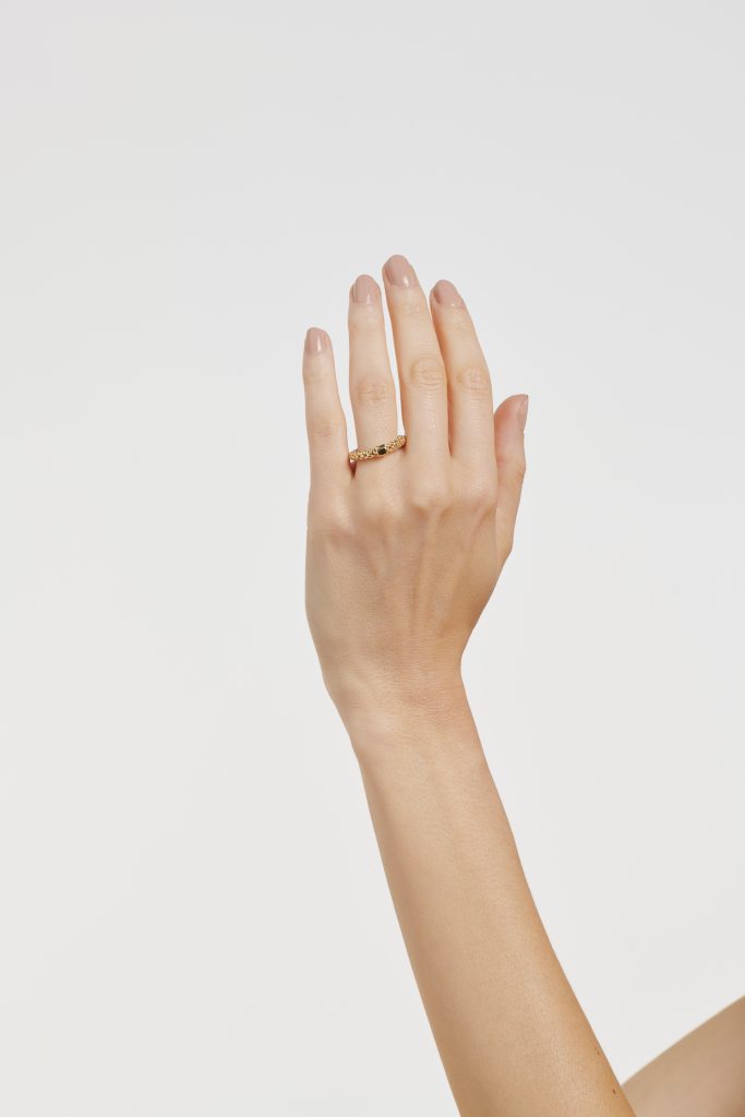 Fope's 18K Yellow Gold Souls Black Diamond Ring
