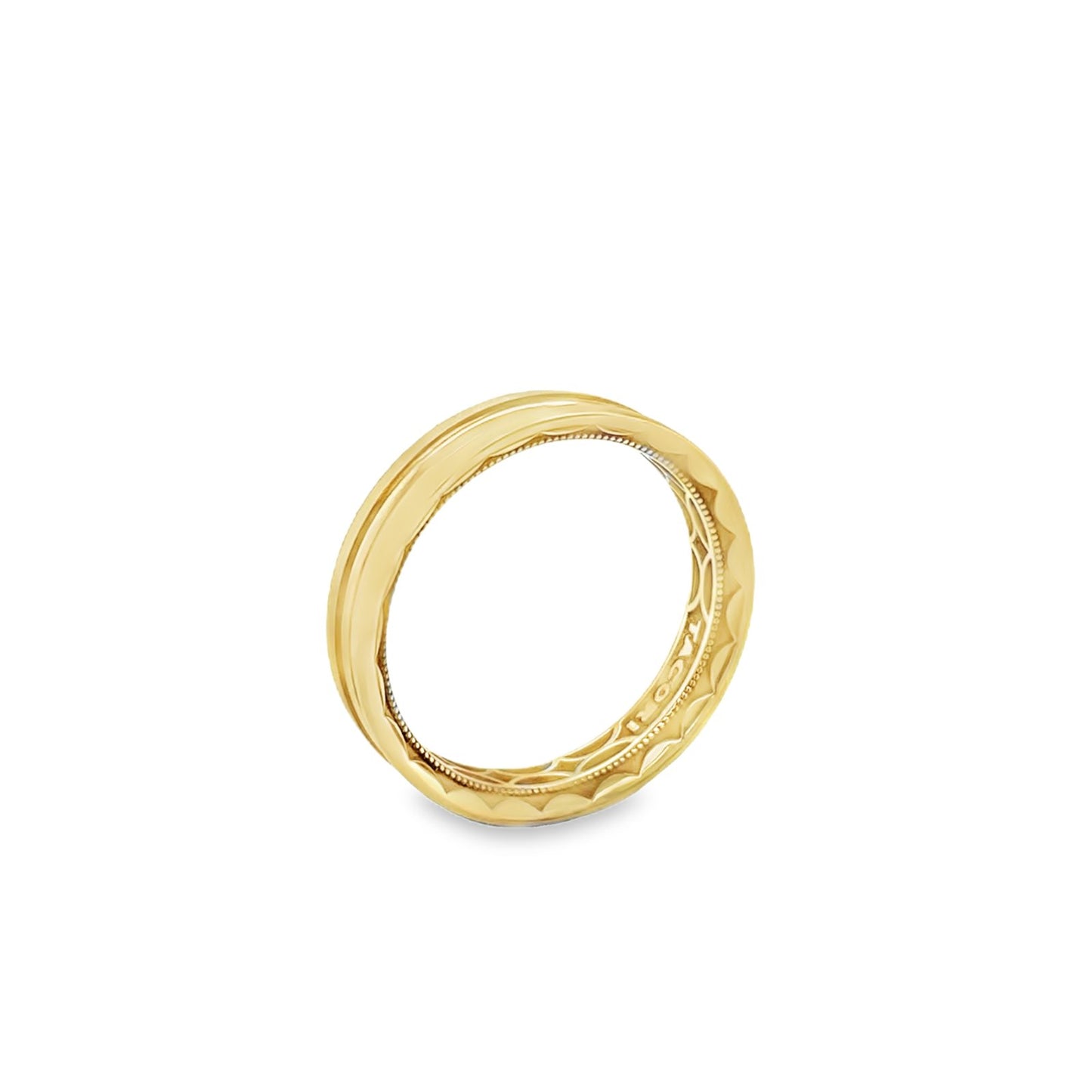 Tacori's 18K Yellow Gold Crescent Wedding Band