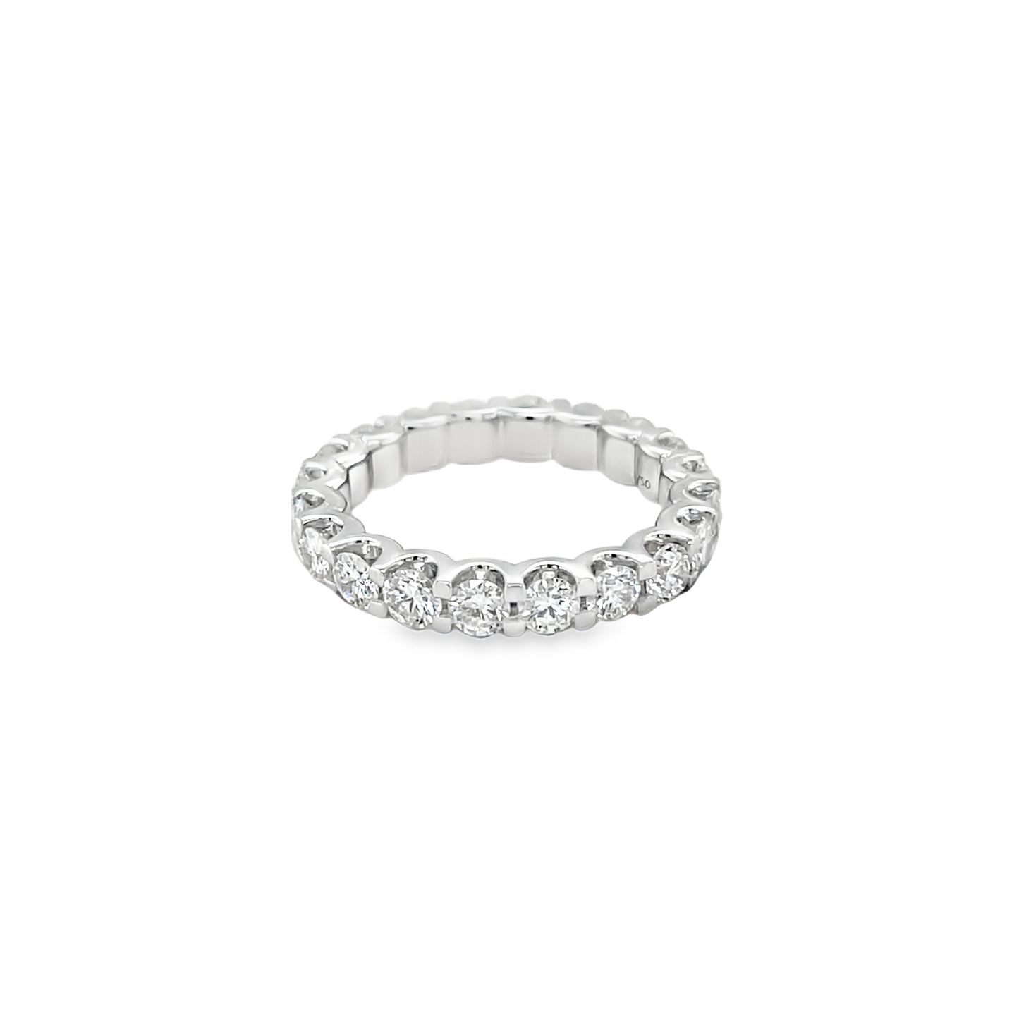 Jai's 18K White Gold Diamond Wedding Band
