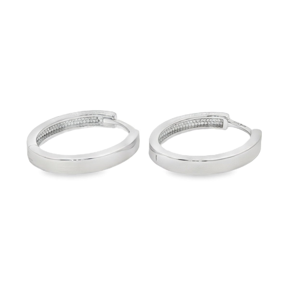Jai's 14K White Gold Petite Thin Oval Hoops