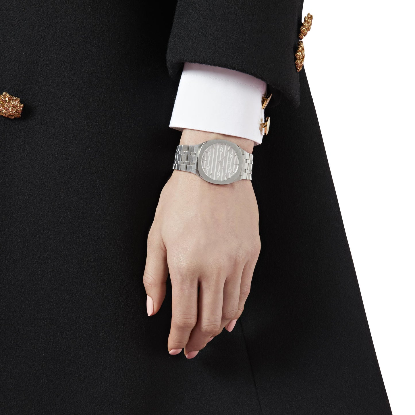 Gucci's GG25H with Silver-toned Dial