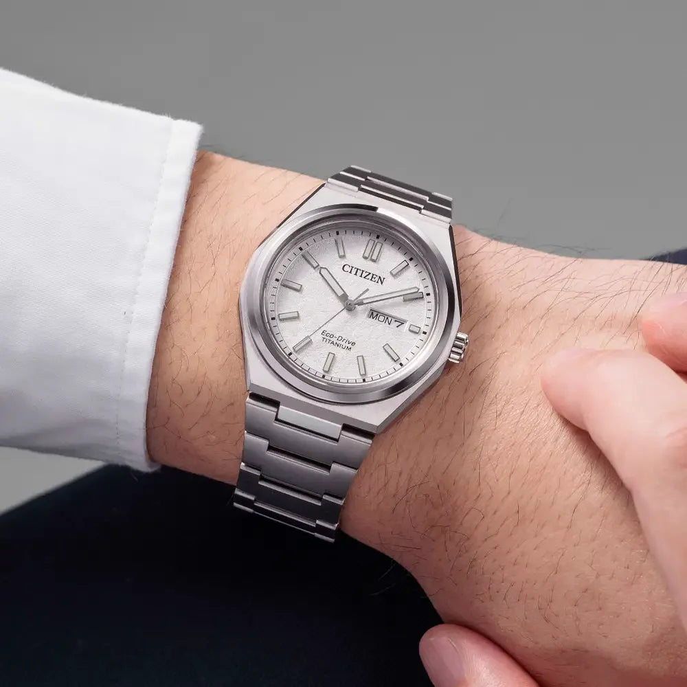 Citizen's Zenshin with White Dial
