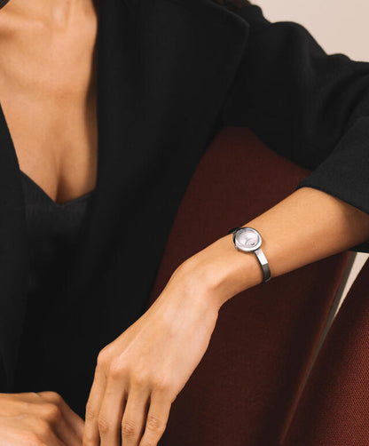 Movado's Classic Bangle with Silver-white Museum Dial