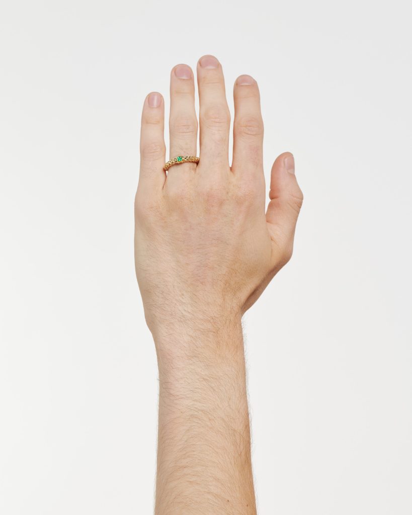 Fope's 18K Yellow Gold Souls Flex'it Emerald Ring