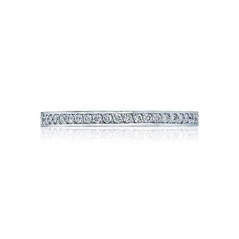 Tacori's 18K White Gold Dantela Half-way Diamond Wedding Band