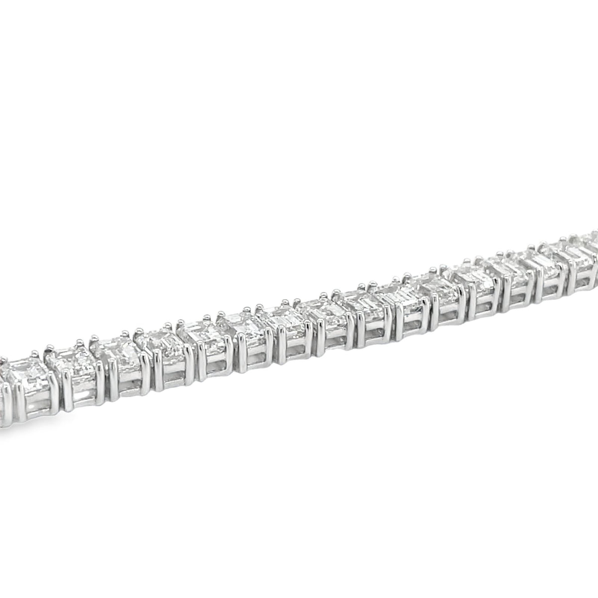 Jai's 18K White Gold 15-carat Emerald-cut Diamond Tennis Bracelet - 6.75"