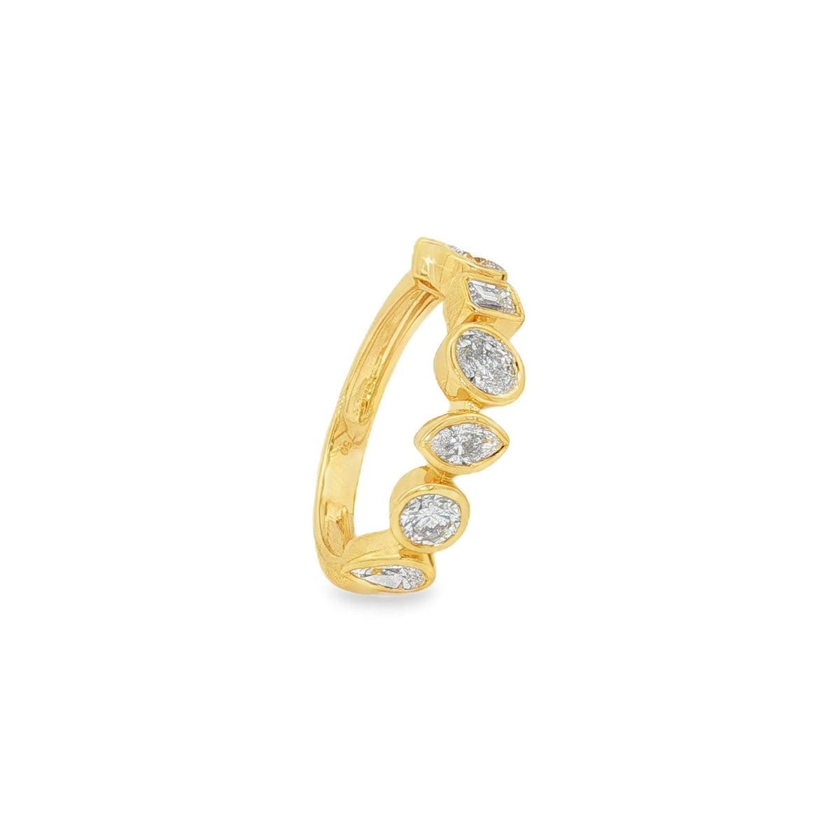 Jai's 18K Yellow Gold Multi-cut Diamond Ring