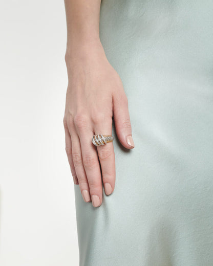 Fope's 18K Tri-tone Solo Diamond Ring