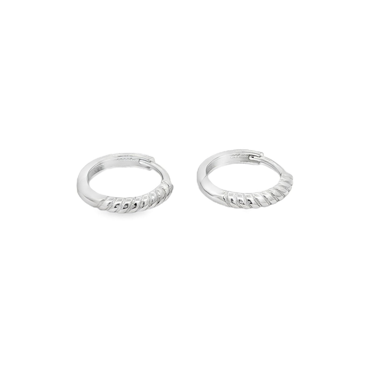 Jai's 14K White Gold Petite Ridged Hoops