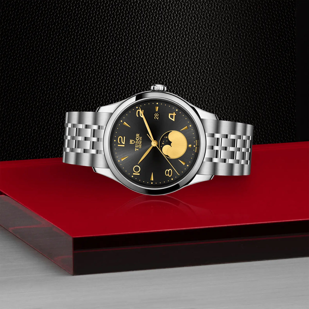 TUDOR 1926 Luna - Jai's Turks and Caicos