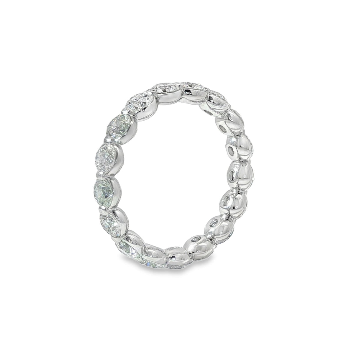 Jai's 14K White Gold Diamond Eternity Wedding Band