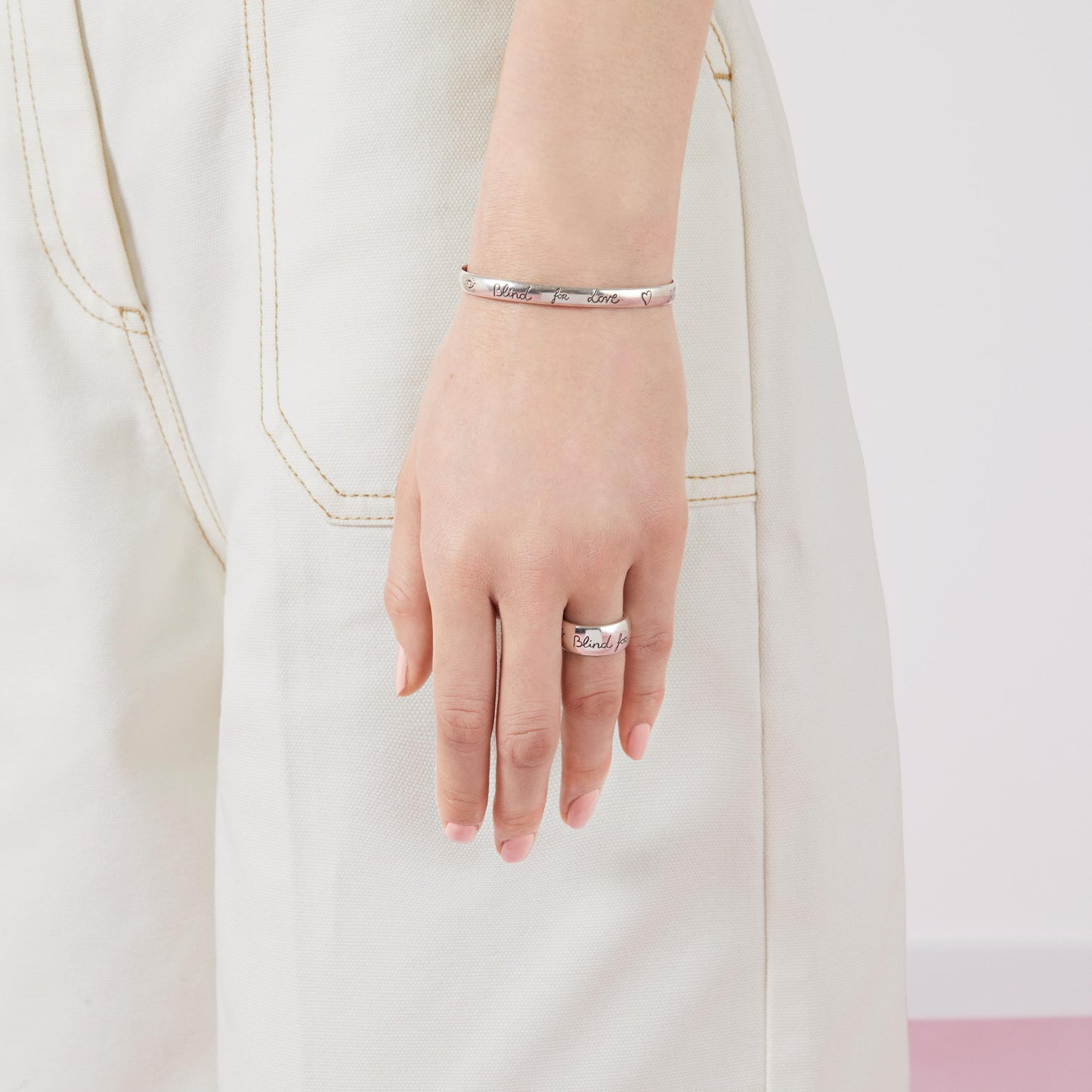 Gucci's Silver Blind for Love Aureco Ring