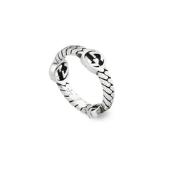 Gucci's Silver Interlocking G Ring