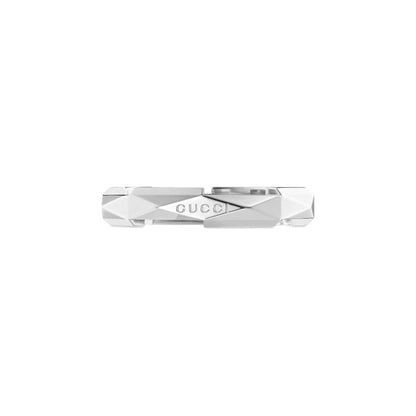 Gucci's 18K White Gold Link to Love Ring
