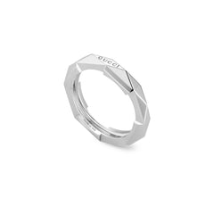 Gucci's 18K White Gold Link to Love Ring