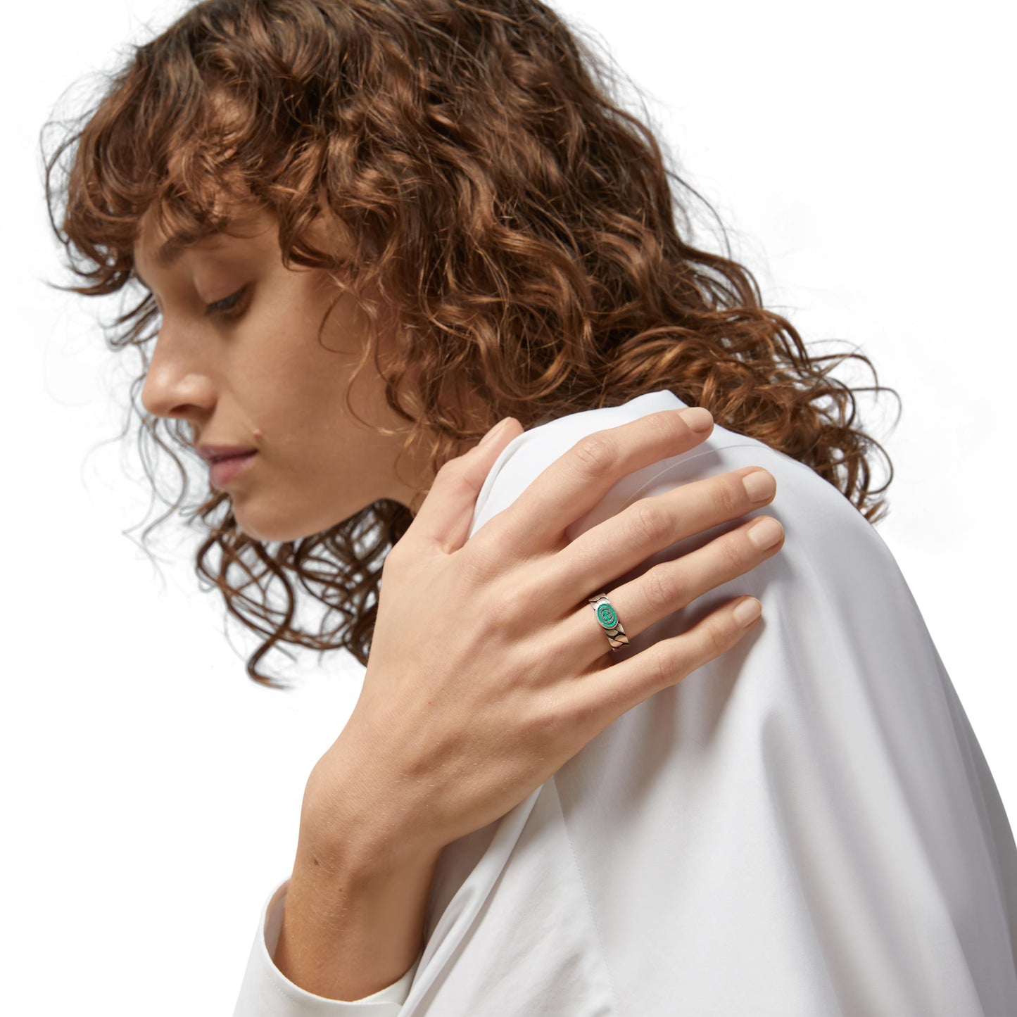 Gucci's Silver Interlocking G Ring