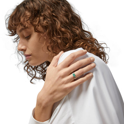 Gucci's Silver Interlocking G Ring