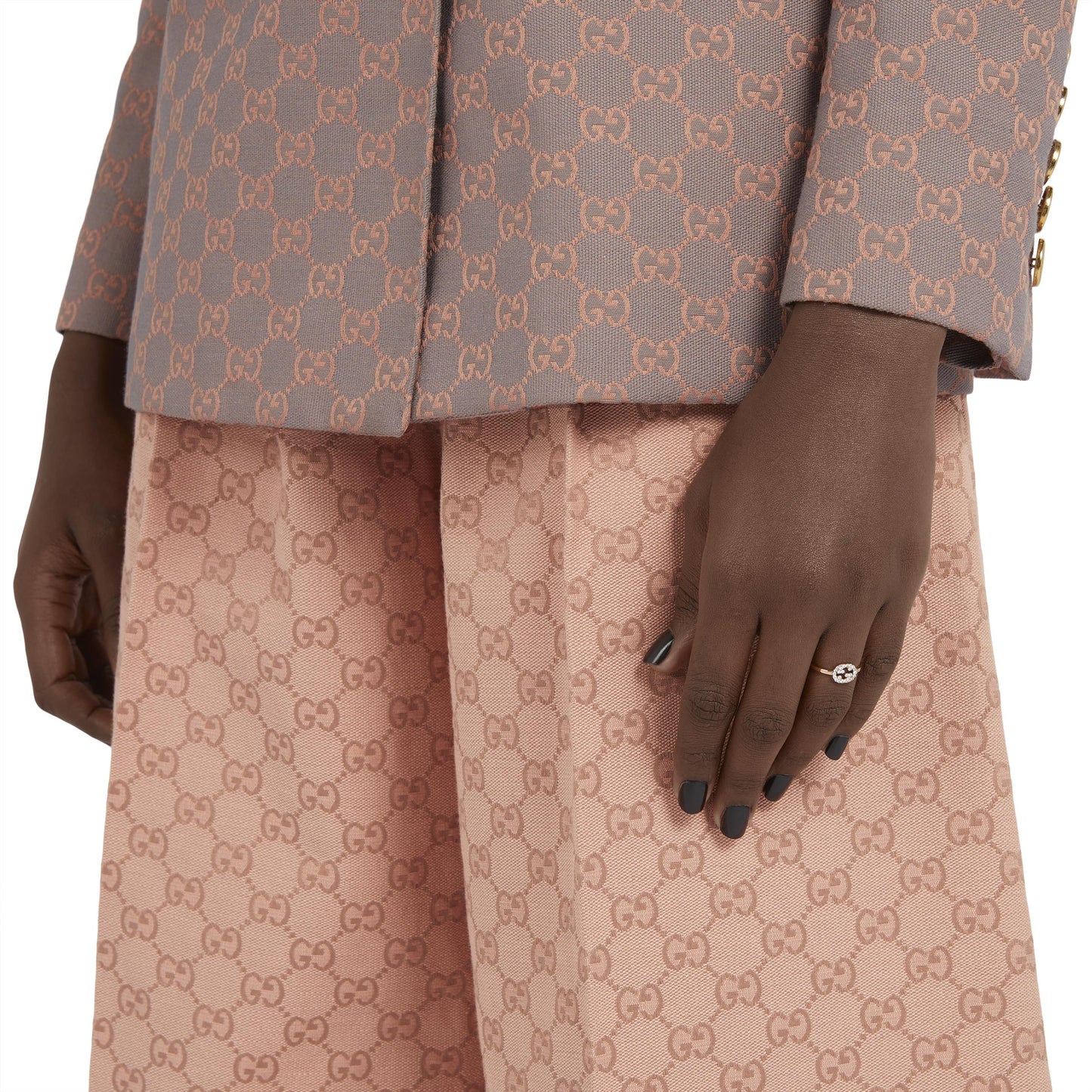 Gucci's 18K Rose Gold Interlocking G Ring