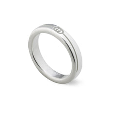 Gucci's Silver Interlocking G Ring