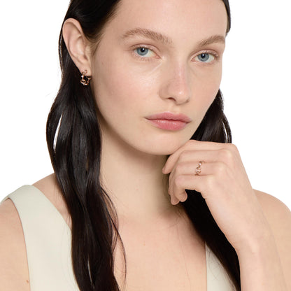 Gucci's 18K Rose Gold Horsebit Mini Ring