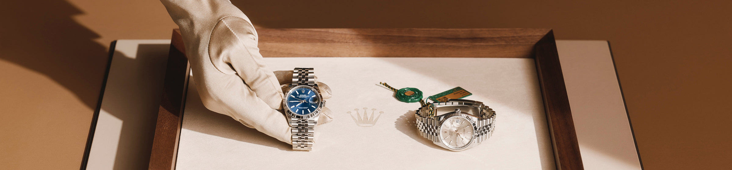 Rolex Rolex Submariner Date desk clock80 mm, stainless steel C909010LN-0001 in , C909010LN-0001 - Jai's Turks and Caicos